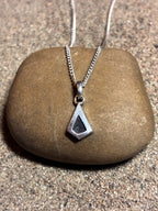 Lunar Pendant No. 50 — Classic, 0.10 g