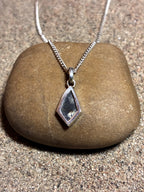 Lunar Pendant No. 23 — Classic, 0.13 g