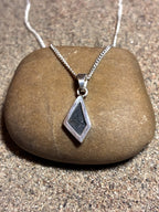 Lunar Pendant No. 21 — Classic, 0.14 g